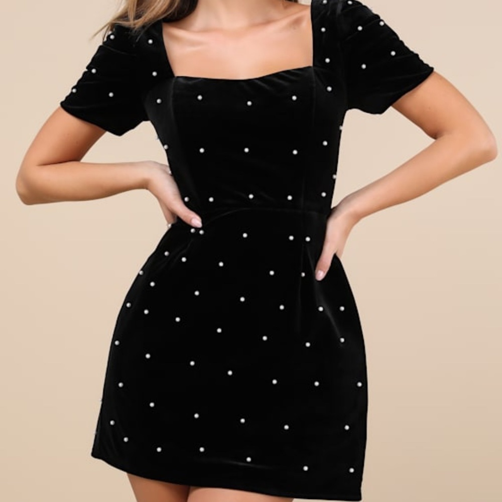 Lulus Luxe Possibilities Black Velvet Pearl Mini Dress - Size M